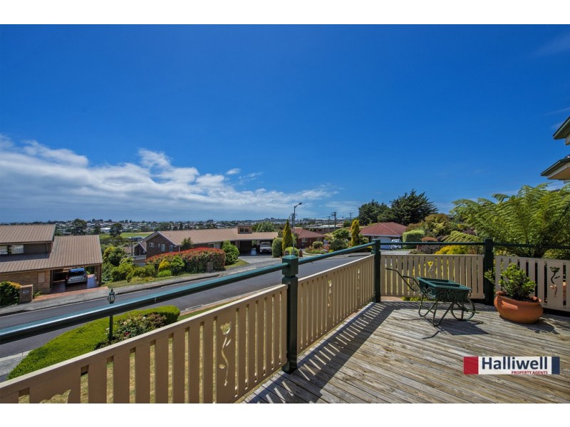 14 Olive Court, Miandetta TAS 7310
