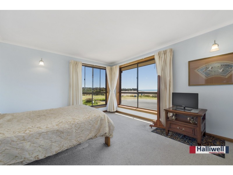 43 Shearwater Esplanade, Shearwater TAS 7307