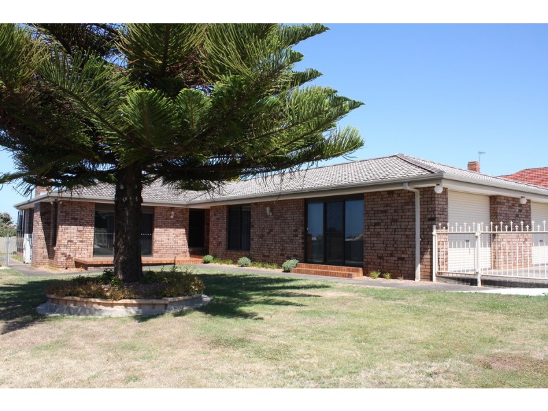 13 Percy Street, Devonport TAS 7310