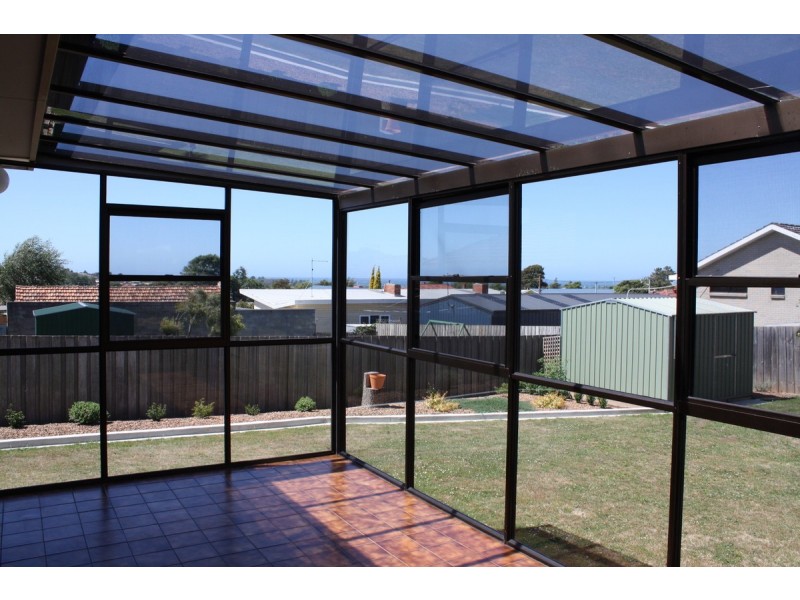 13 Percy Street, Devonport TAS 7310