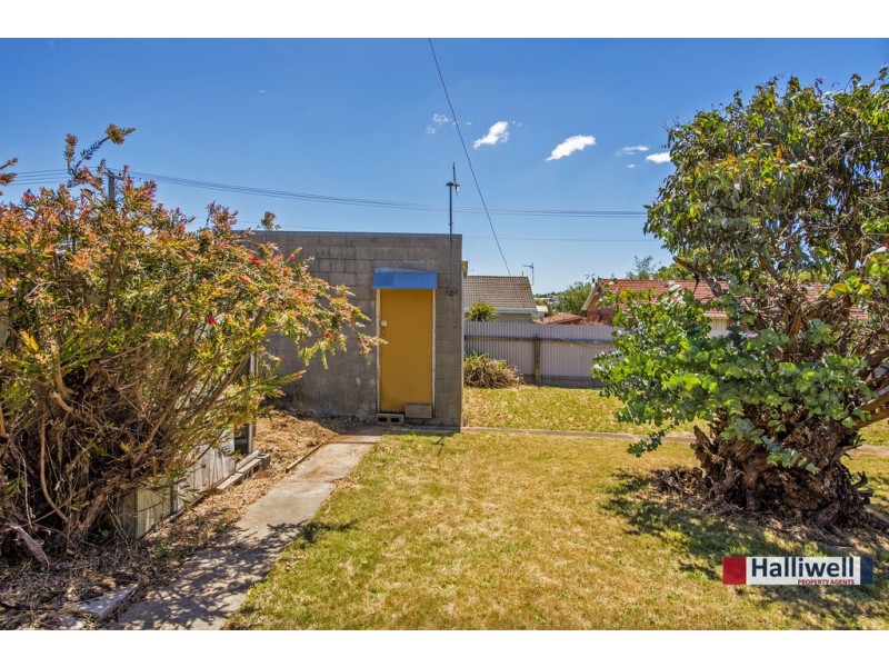 36 Lyons Avenue, Miandetta TAS 7310