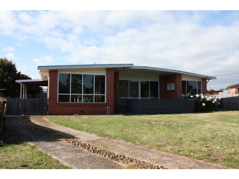 10 Niela Crescent, Miandetta TAS 7310