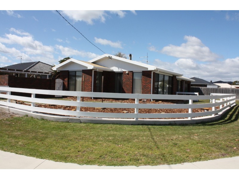 36 Club Drive, Shearwater TAS 7307
