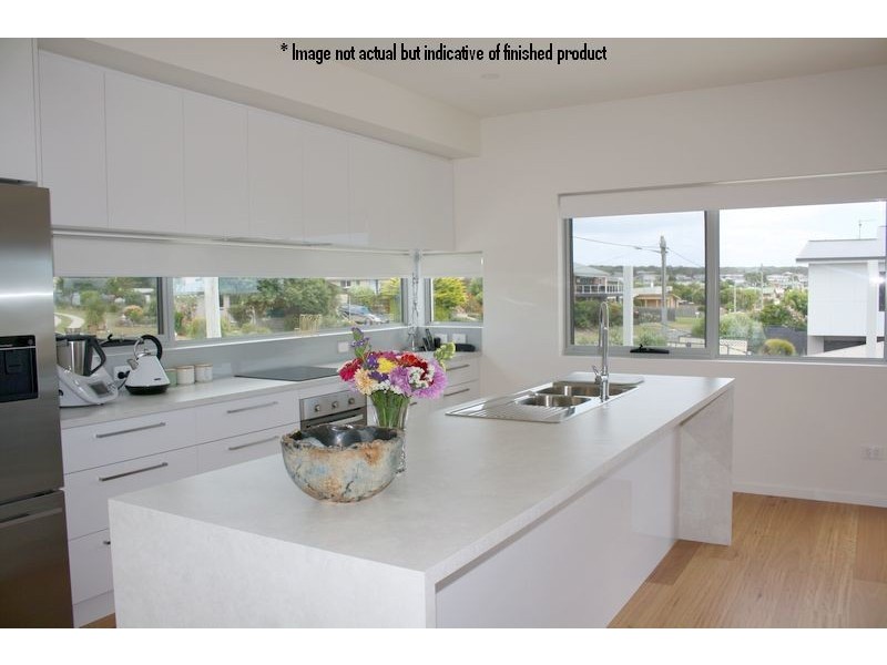 2/35-37 Shearwater Boulevard, Shearwater TAS 7307