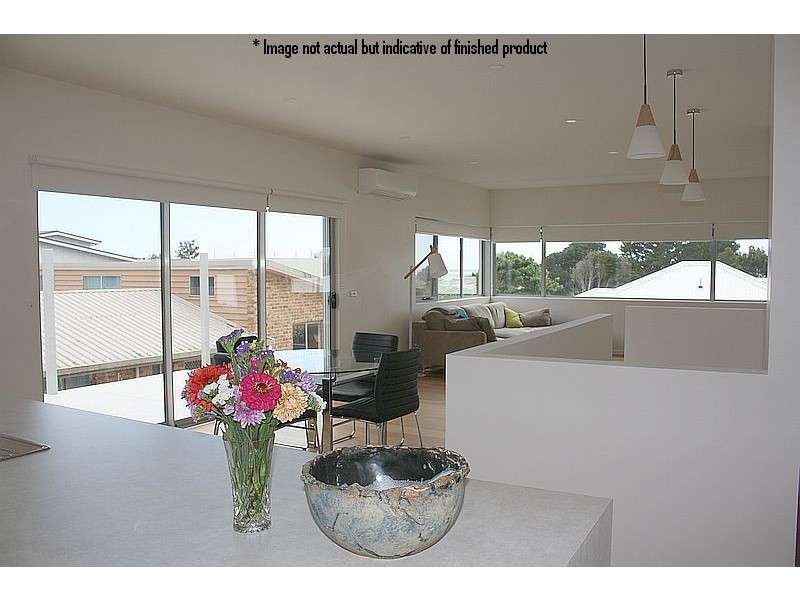 2/35-37 Shearwater Boulevard, Shearwater TAS 7307