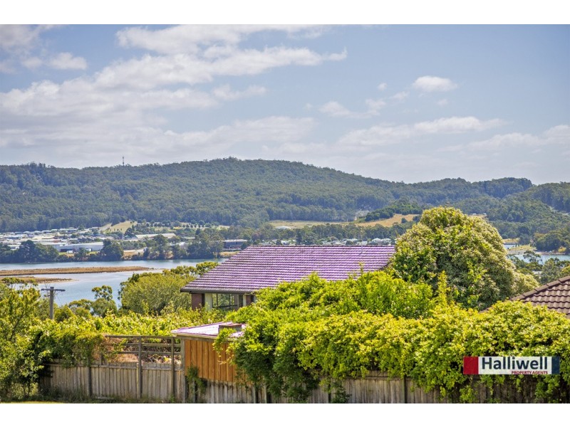 32 Highfield Road, Ambleside TAS 7310