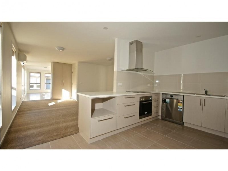 2/16-18 Gatenby Drive, Miandetta TAS 7310