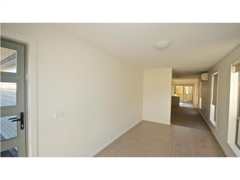 2/16-18 Gatenby Drive, Miandetta TAS 7310