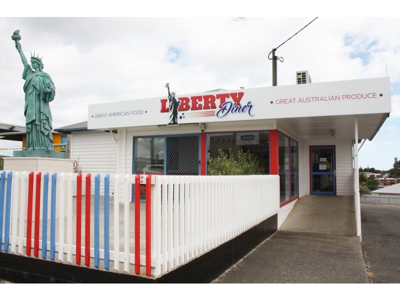18 Don Road, Devonport TAS 7310