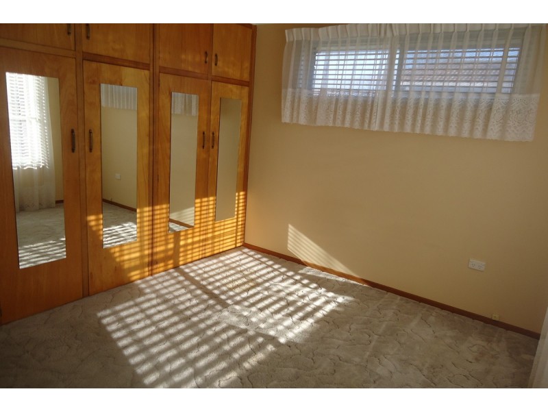 9/8A Lower Madden Street, Devonport TAS 7310