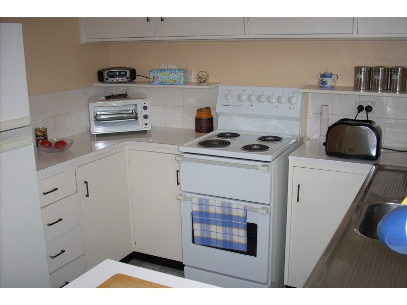 9/8A Lower Madden Street, Devonport TAS 7310