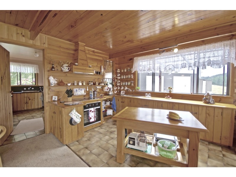 240 Bridle Track Road, Sheffield TAS 7306