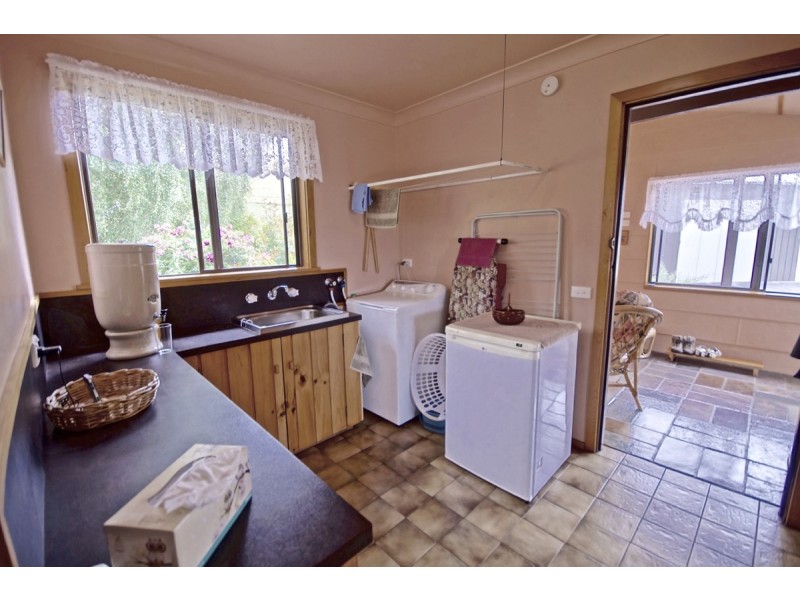 240 Bridle Track Road, Sheffield TAS 7306