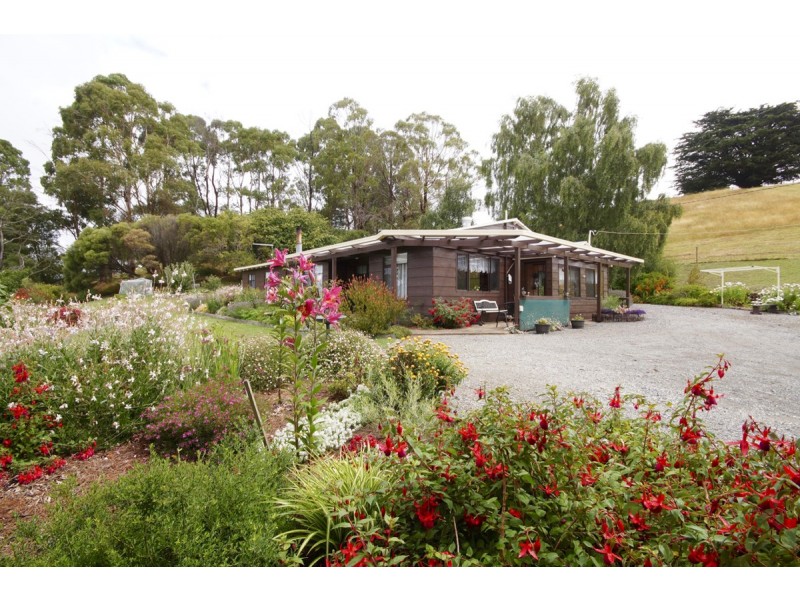 240 Bridle Track Road, Sheffield TAS 7306