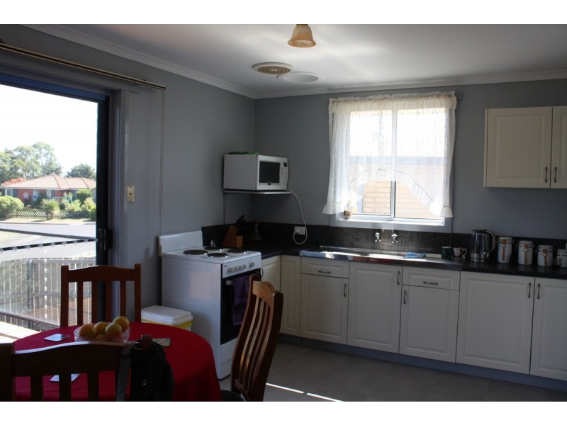 4 Canning Drive, East Devonport TAS 7310