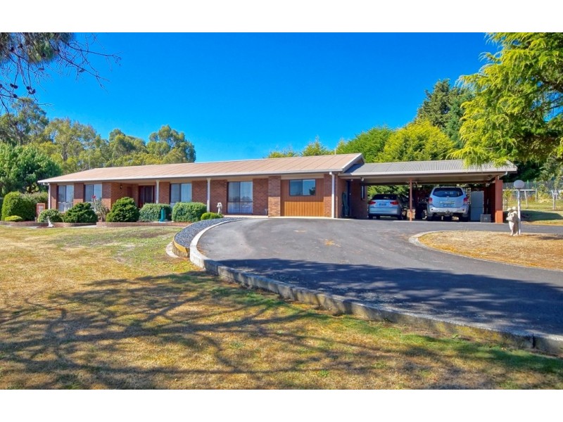 42 Maxwell Drive, Latrobe TAS 7307