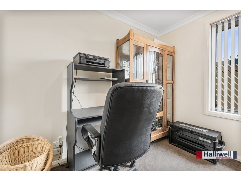 1/14 Earl Grove, Latrobe TAS 7307