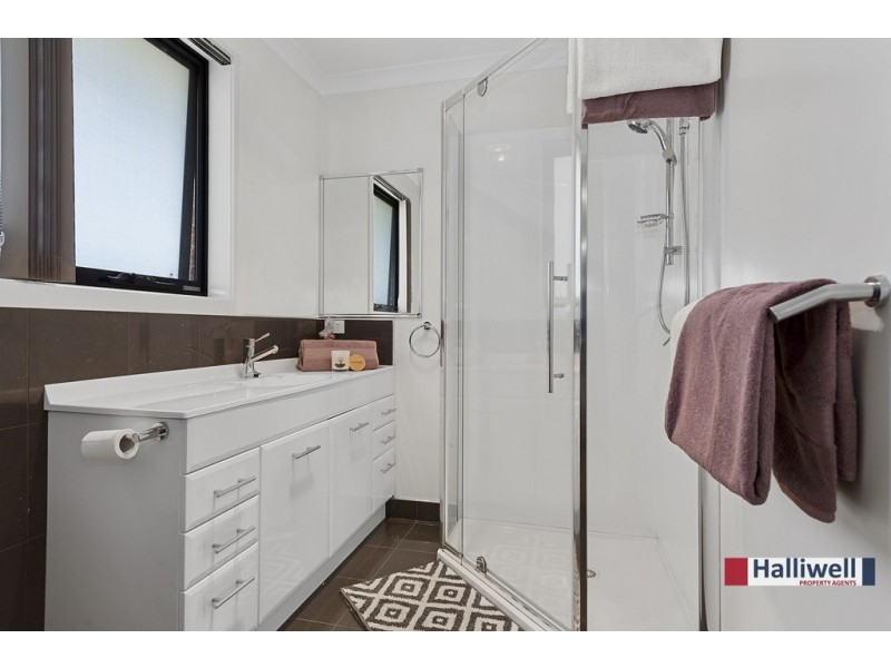 30 Washington Drive, Stony Rise TAS 7310