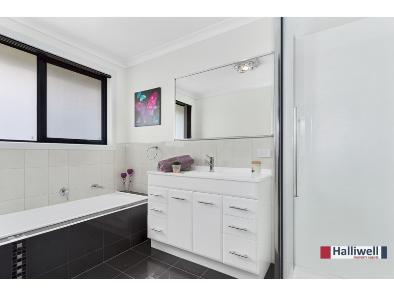 30 Washington Drive, Stony Rise TAS 7310