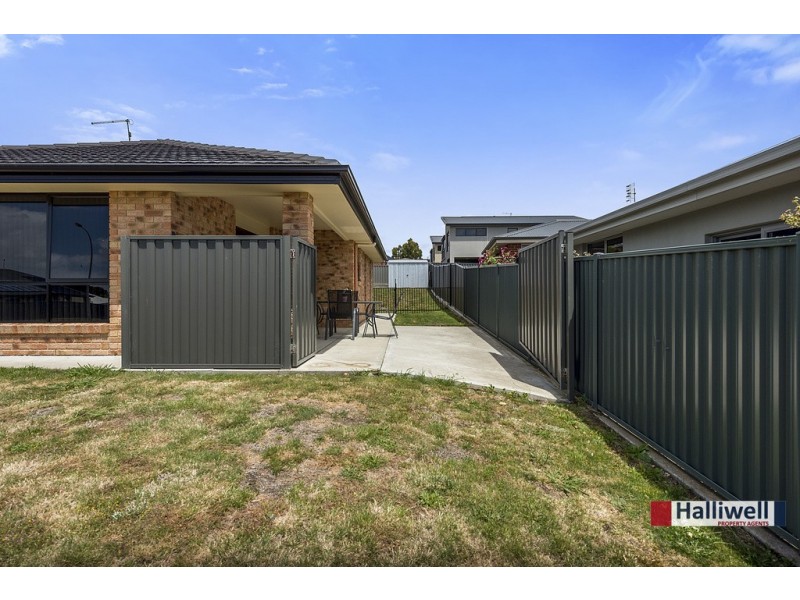 30 Washington Drive, Stony Rise TAS 7310