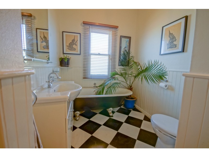 37 Ashburner Street, Devonport TAS 7310