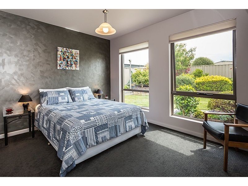 6 Links Court, Shearwater TAS 7307