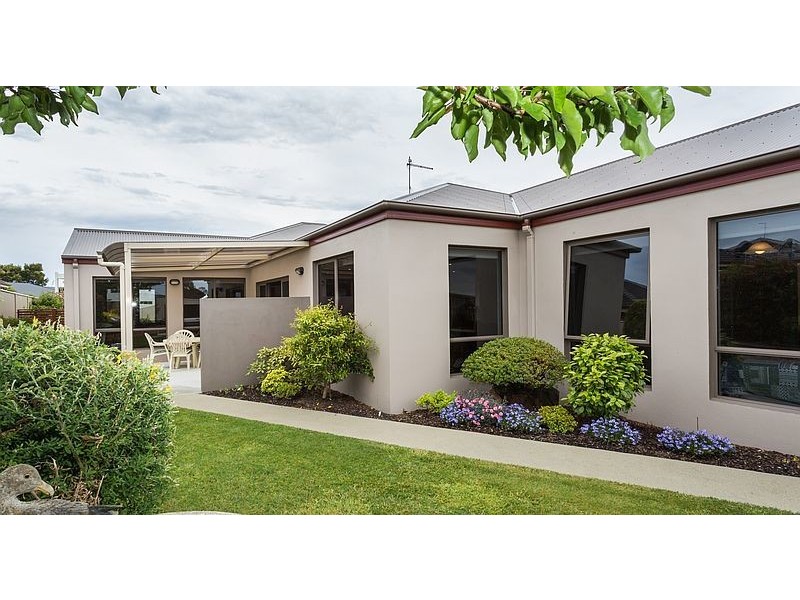 6 Links Court, Shearwater TAS 7307