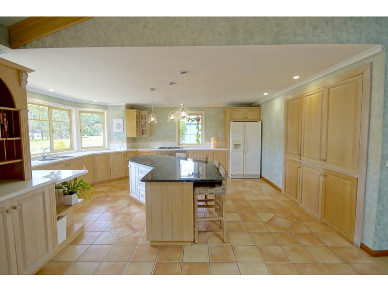 25 Lawrence Avenue, Acacia Hills TAS 7306