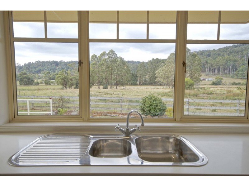 25 Lawrence Avenue, Acacia Hills TAS 7306