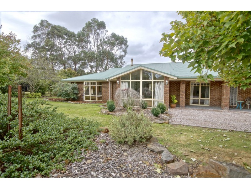 25 Lawrence Avenue, Acacia Hills TAS 7306