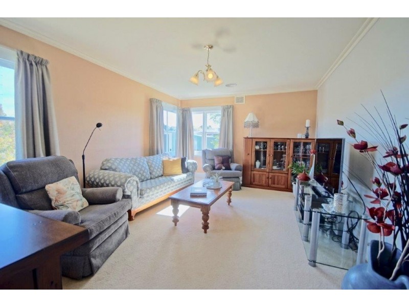 24 Greenway Avenue, Devonport TAS 7310