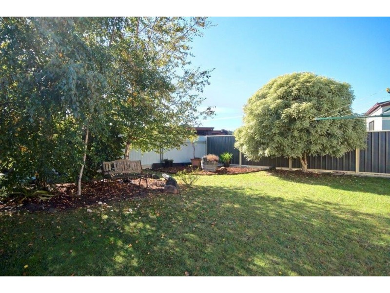 24 Greenway Avenue, Devonport TAS 7310