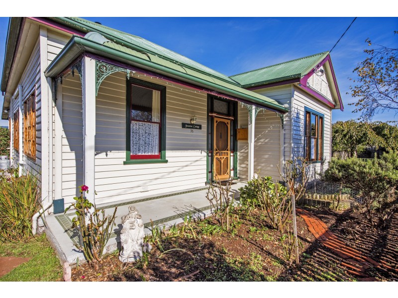 76 Murray Street, East Devonport TAS 7310