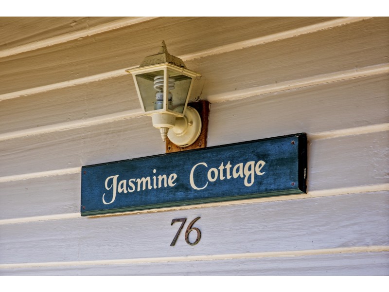 76 Murray Street, East Devonport TAS 7310