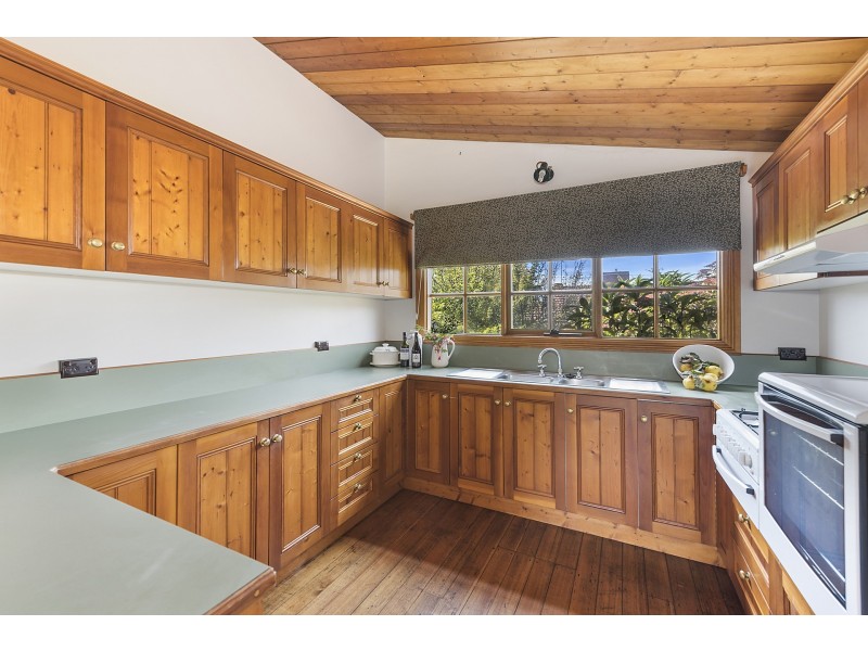 76 Murray Street, East Devonport TAS 7310