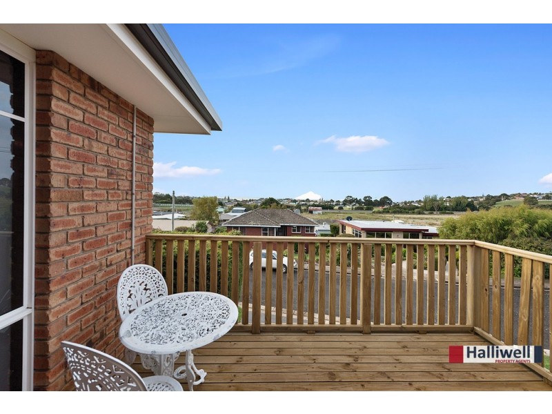 8 Haven Crescent, Ulverstone TAS 7315