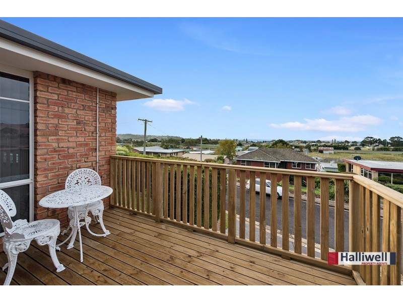 8 Haven Crescent, Ulverstone TAS 7315
