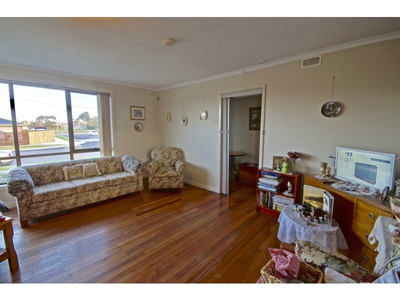 22 Greenway Avenue, Devonport TAS 7310