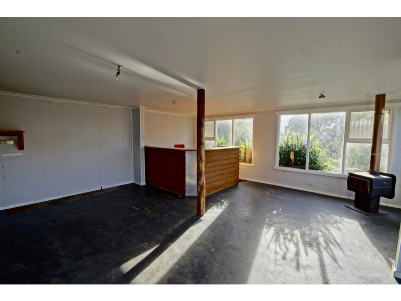 84 Clayton Drive, Spreyton TAS 7310