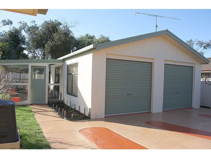 17 Bluewater Crescent, Shearwater TAS 7307