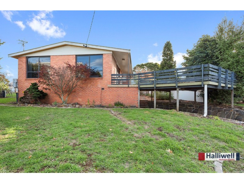 11 Nyora Court, Miandetta TAS 7310