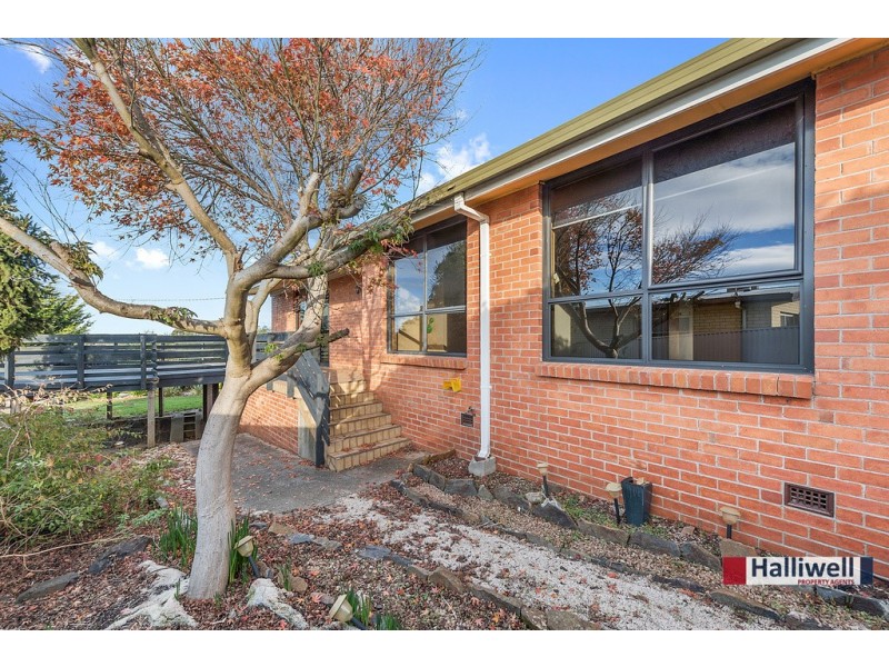 11 Nyora Court, Miandetta TAS 7310
