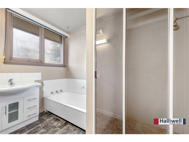 11 Nyora Court, Miandetta TAS 7310