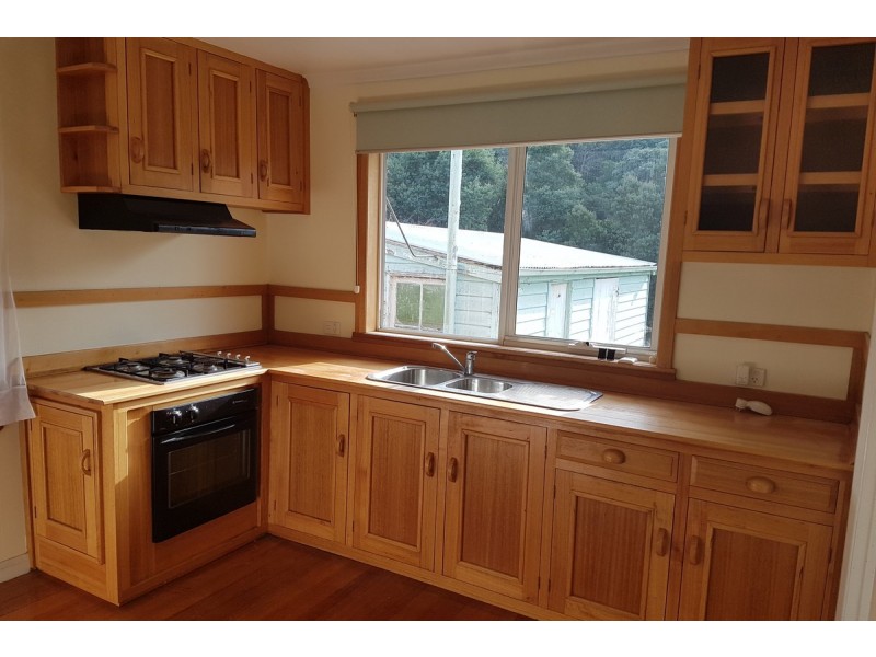 2 Kings Lane, Latrobe TAS 7307