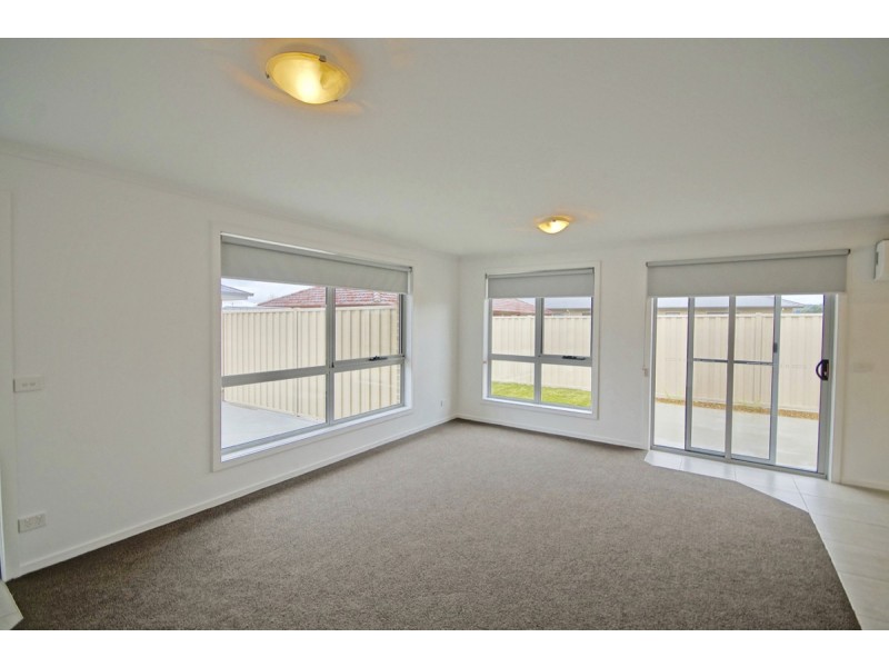 1/61 Laura Street, Latrobe TAS 7307