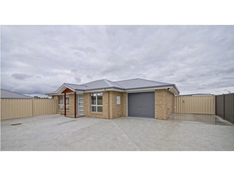1/61 Laura Street, Latrobe TAS 7307