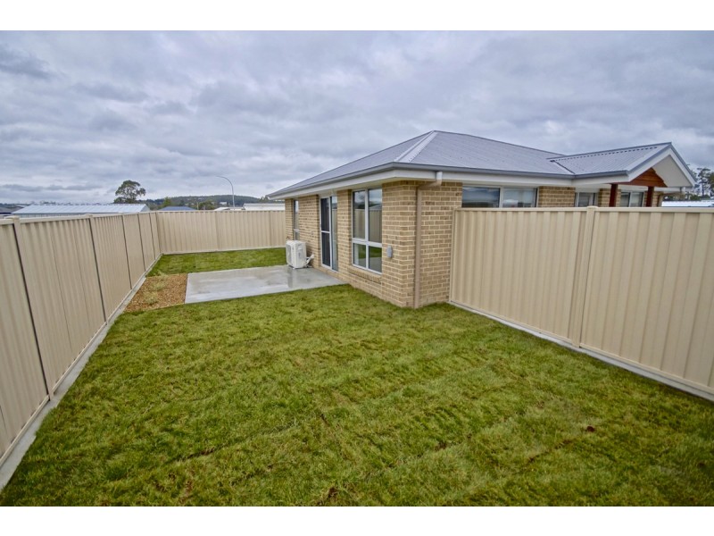 1/61 Laura Street, Latrobe TAS 7307