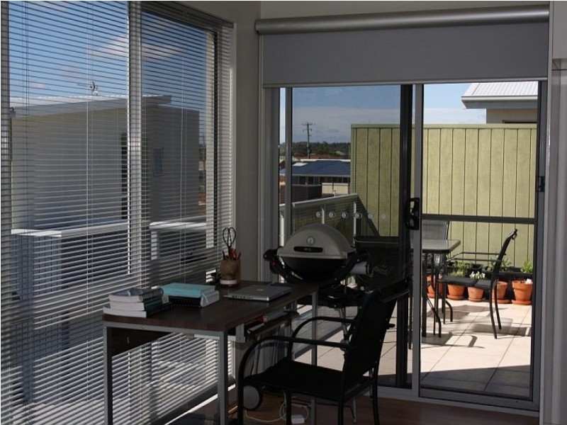 2/3 Arthur Street, Shearwater TAS 7307