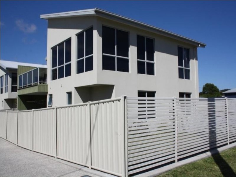 2/3 Arthur Street, Shearwater TAS 7307
