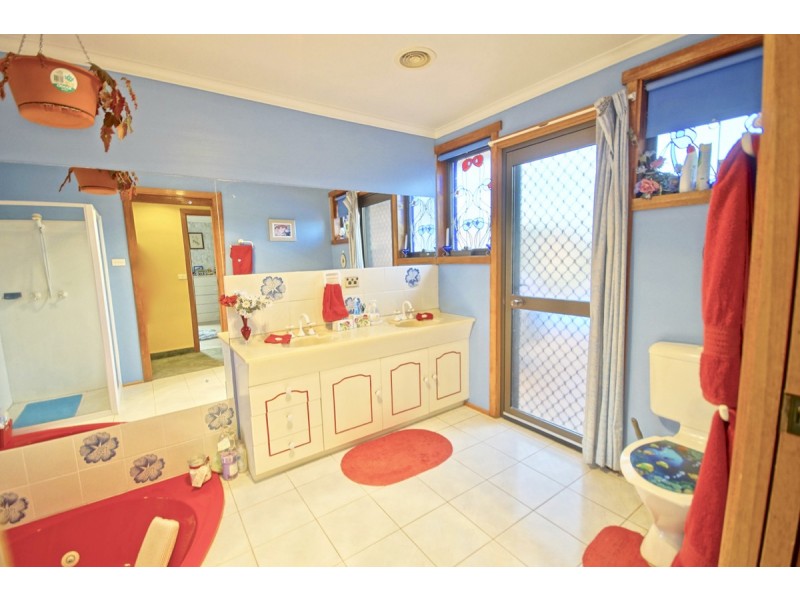 18 Chettle Street, Devonport TAS 7310